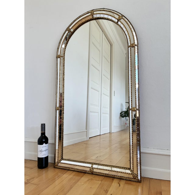 1980s Large Vintage Spanish Venetian-Style Wall Mirror, Brass, 1980s Hollywood Regency For Sale - Image 5 of 12