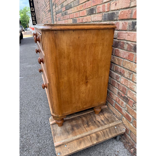 English 19th Century English Pine Chest of Drawers For Sale - Image 3 of 10