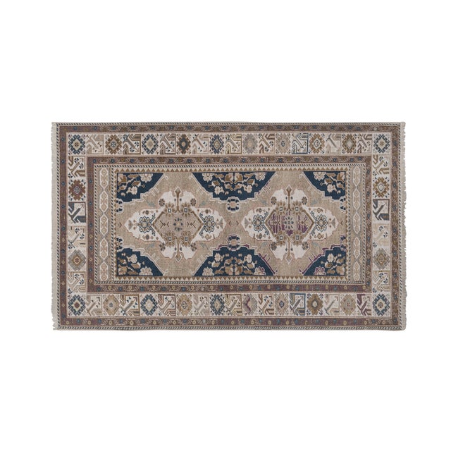 Hand Woven Geometric Turkish Oushak Wool Rug 2'9'' X 5'1'' 36" x 61" / 91 x 156 Cm Hand woven with high quality pure wool...