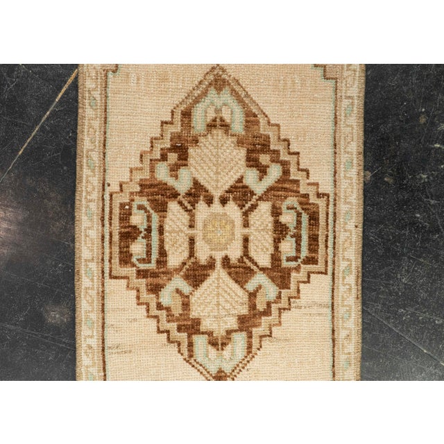 Turkish Turkish Mini Rug Oriental Hand Knotted Vintage Rug 1'2" x 3'4" #21042 For Sale - Image 3 of 8