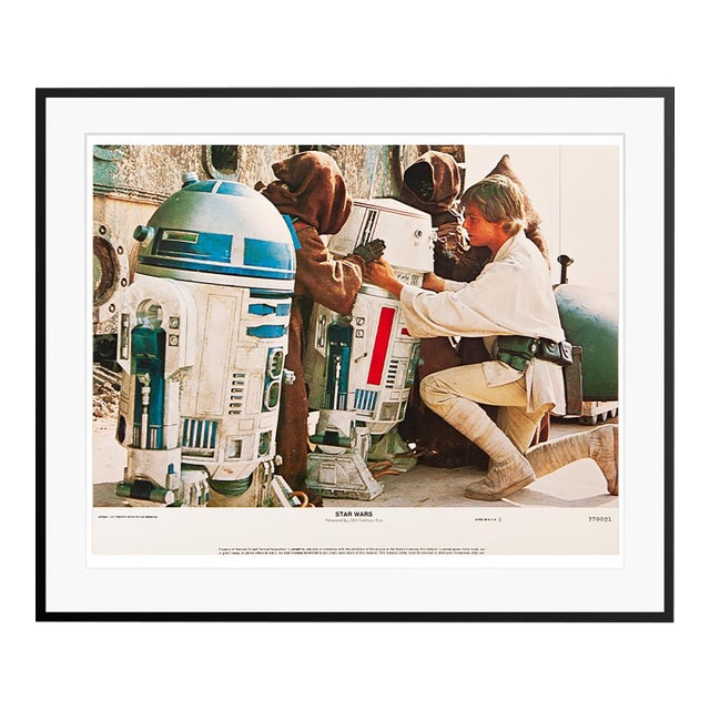 'Star Wars' 1977 Original Vintage Lobby Card Framed in Black For Sale