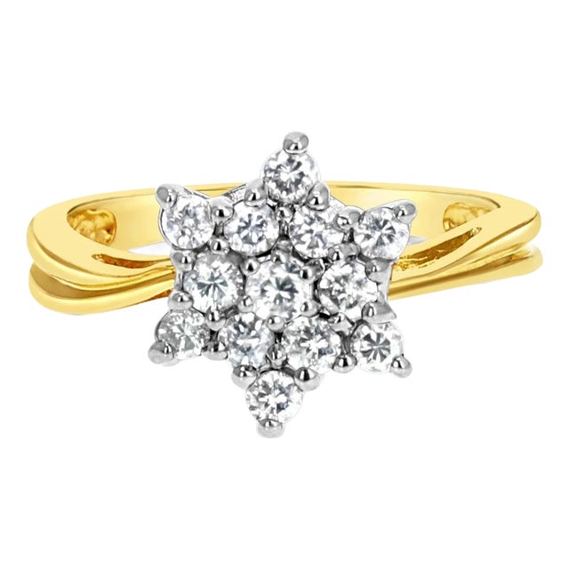 Star Shaped Diamond Cluster Ring .75cttw 14k Yellow Gold, Size 8 For Sale