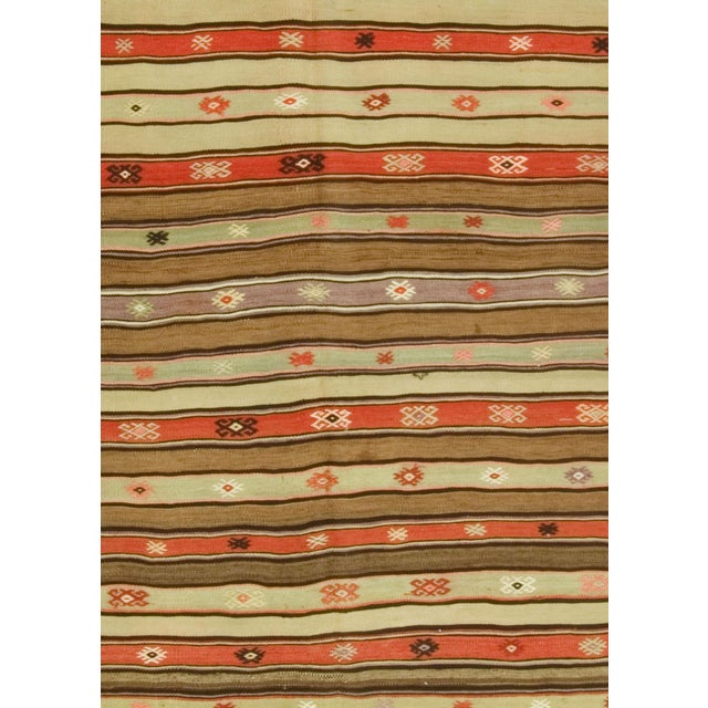 Turkish Vintage Circa 1940 Turkish Kilim Rug 5ft 5in X 7ft For Sale - Image 3 of 4