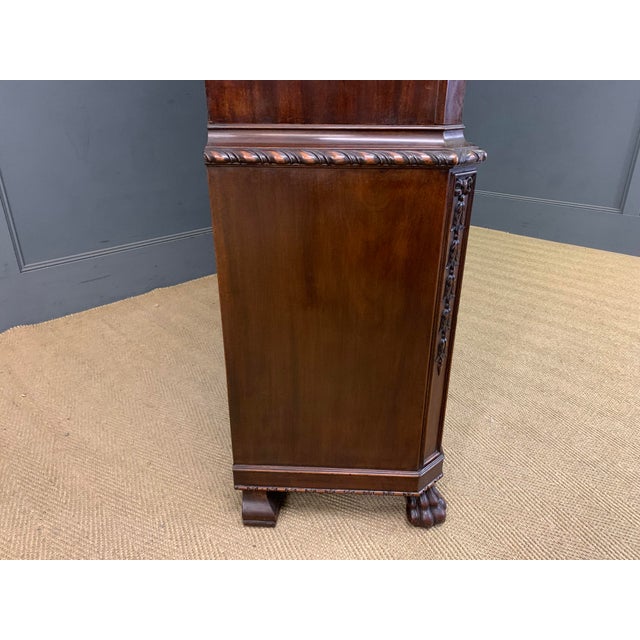 Chippendale Mahogany Bookcase by Hille, 1920 For Sale - Image 12 of 18