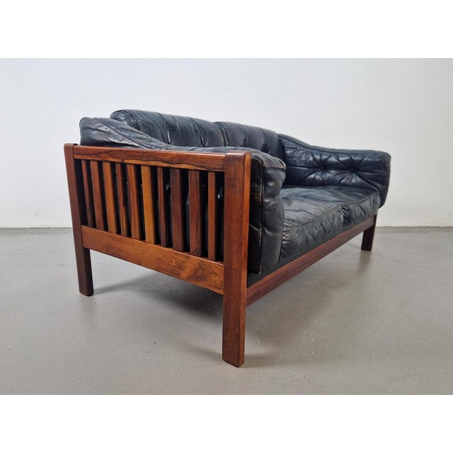 Mid-Century Modern Scandinavian Black Leather and Wood Monte Carlo Sofa by Ingvar Stockum, 1965 For Sale - Image 11 of 18