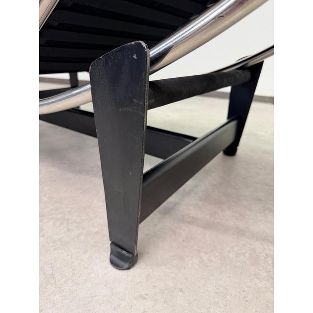Vintage LC4 Chaise Lounge in Black Leather by Le Corbusier, 1970s For Sale - Image 11 of 13