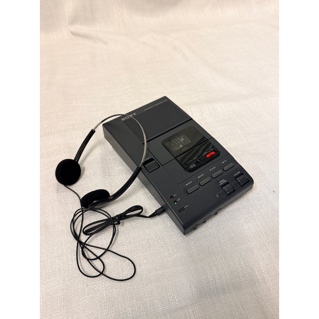 Industrial Vintage Sony M-2000 Microcassette Voice Recorder – New in Box – Japan, 1980s For Sale - Image 3 of 7