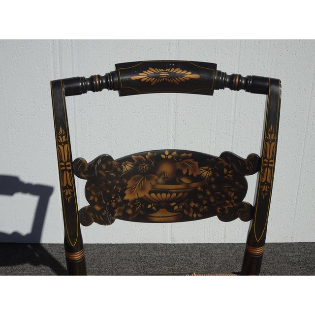 Wood Vintage L. Hitchcock French Country Black Turtle Back Rush Seat Chair Stenciled For Sale - Image 7 of 17