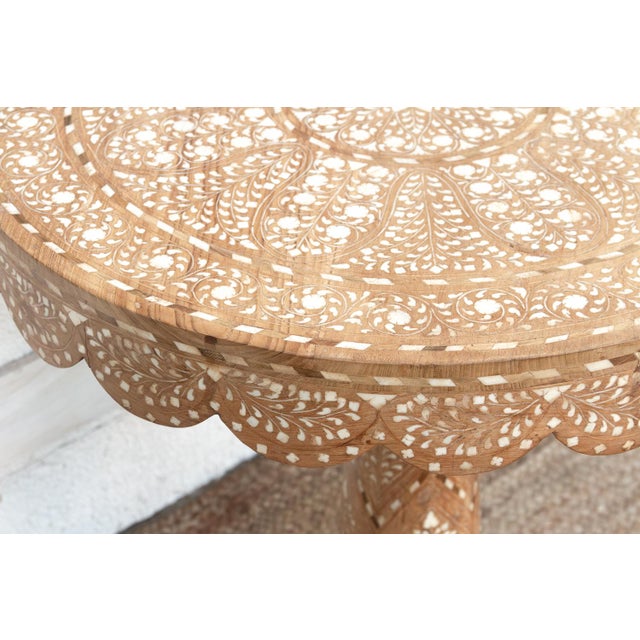 Intricate Floral Design Inlay Pedestal End Table For Sale - Image 4 of 9