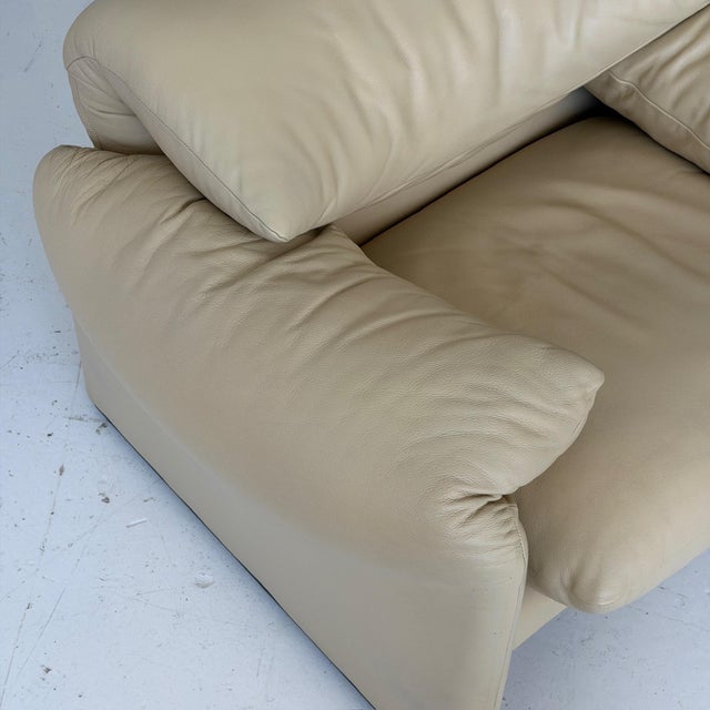 1980s 1980s Leather Maralunga Chair by Vico Magistretti for Cassina For Sale - Image 5 of 11
