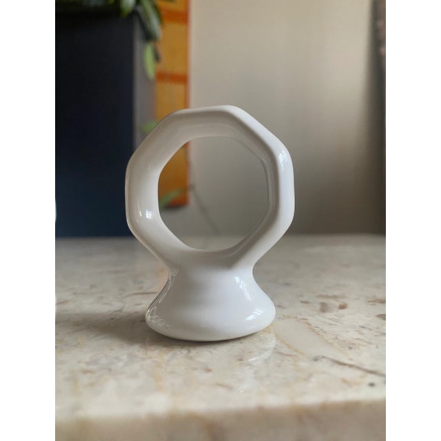 1960s Pfaltzgraff Heritage Napkin Rings, Set of 8 For Sale - Image 5 of 6