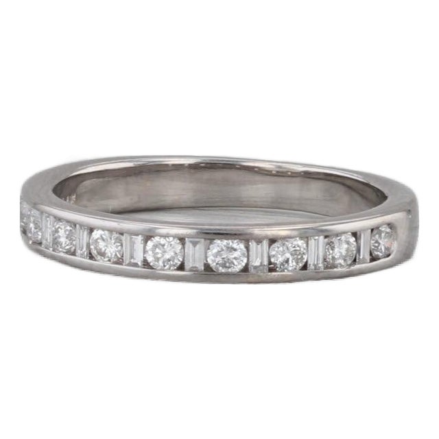0.30ctw Diamond Wedding Band 14k White Gold Size 4.75 Stackable Ring For Sale