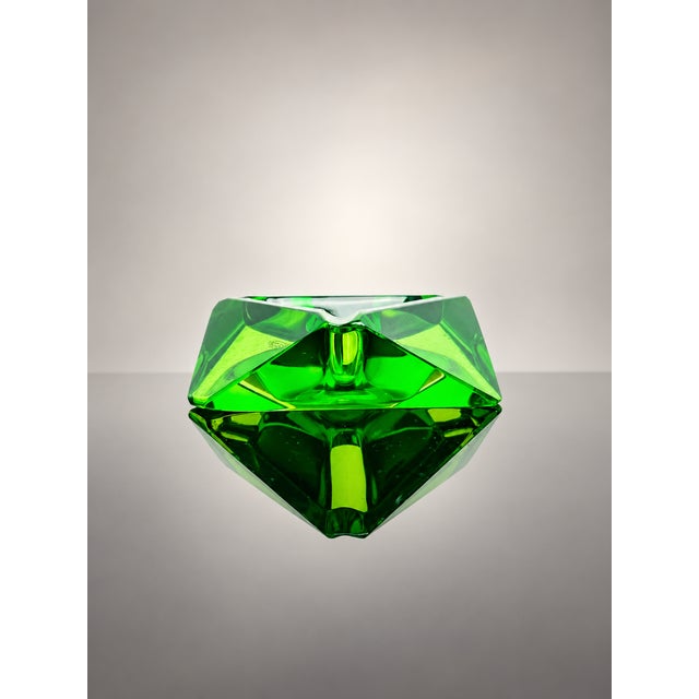Glass Vintage Art Deco Green Uranium Glass Faceted Ashtray by Moser, Czechoslovakia, 1930 For Sale - Image 7 of 7