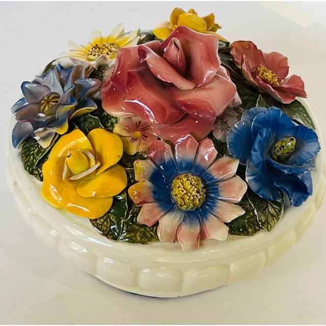 1960s Vintage Capodimonte Made in Italy Barbotine Applied Flowers Covered Bowl For Sale - Image 5 of 12
