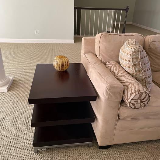 Stunning Minimalist Three Tiered Rectangle End/Side Tables For Sale In Miami - Image 6 of 18