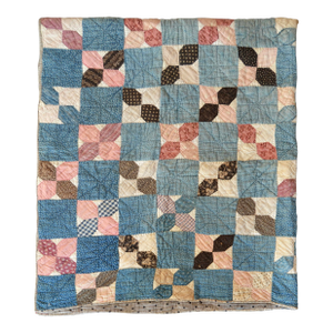 Early 20th C Jacob's Ladder Variation Hand-Quilted Cotton Quilt