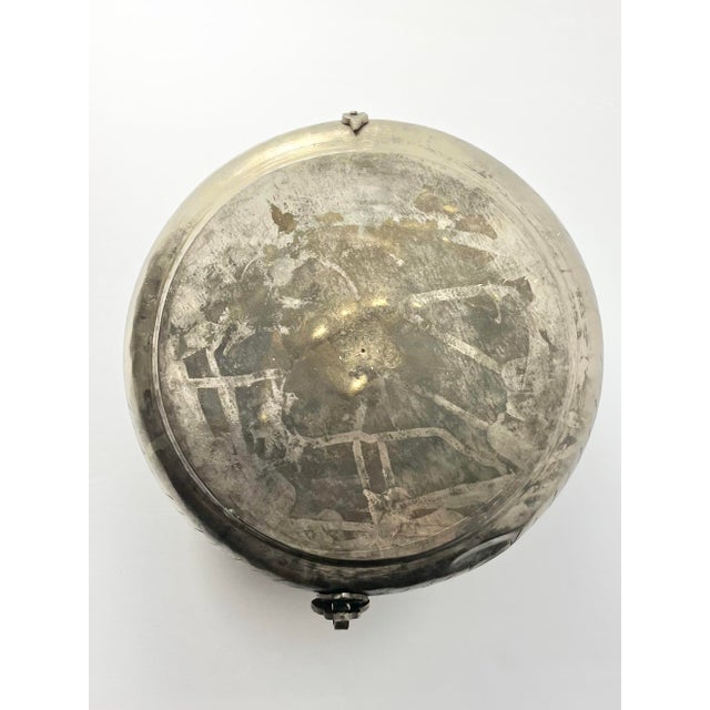 1970s Vintage Silver & Brass Tone Engraved Handmade Round Chapati Bread Box For Sale - Image 11 of 12