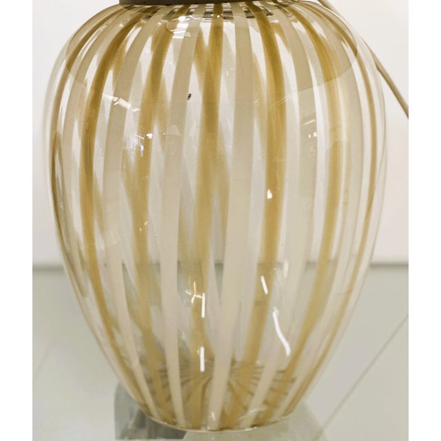 Gold Vintage Murano Table Lamp with Swirled Gold and White Stripes, 1980s For Sale - Image 8 of 9