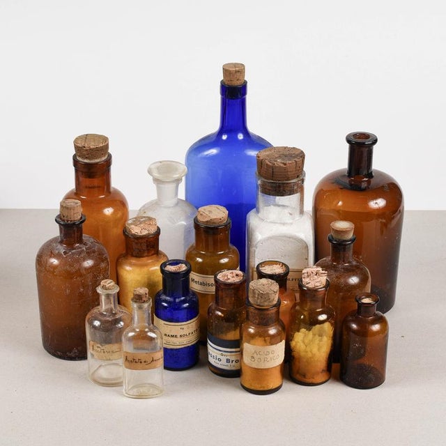 Pharmacy Bottles and Flasks of Different Sizes and Colors, Early 20th Century, Set of 17 For Sale - Image 6 of 6