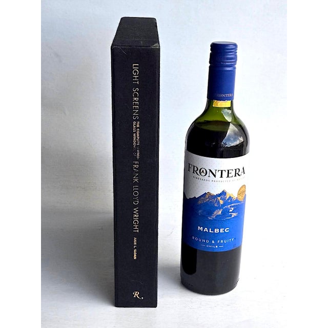 2000 - 2009 1st Edition Book, "Light Screens: The Leaded Glass of Frank Lloyd Wright", by Julie Sloan - Deluxe Edition For Sale - Image 5 of 18