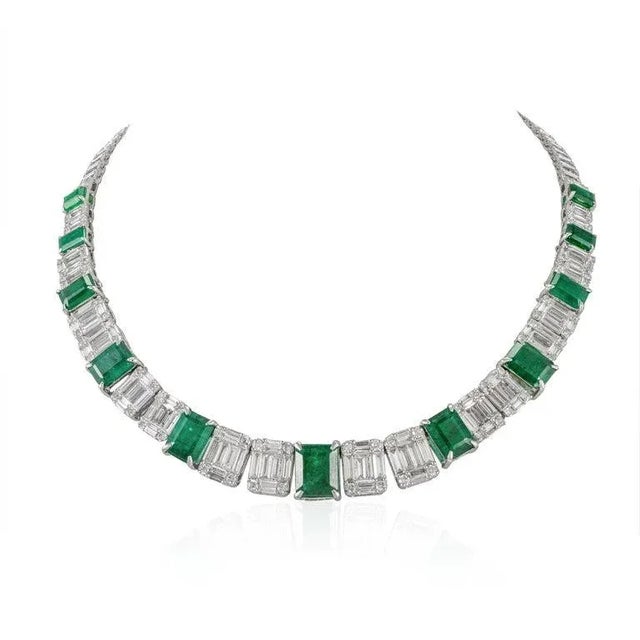 19.11 Ctw Vivid Emerald and 8.82 Ctw Diamond Tennis Necklace 18k White Gold For Sale In New York - Image 6 of 9