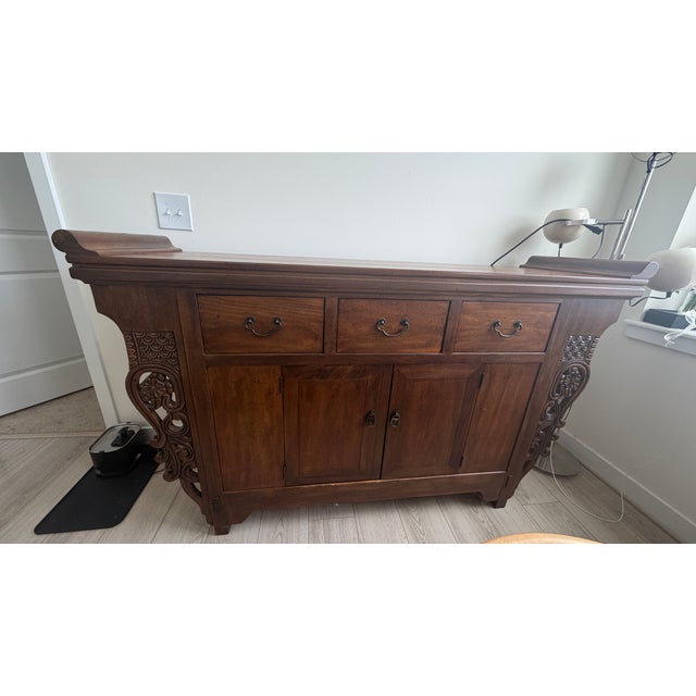 Drexel Heritage 1990s Drexel Heritage Mandalay Carved Wood Sideboard / Buffet For Sale - Image 4 of 5