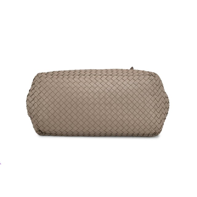 Early 21st Century Bottega Veneta Intrecciato Nappa Leather Taupe Gold-Tone Shoulder Handbag For Sale - Image 5 of 8