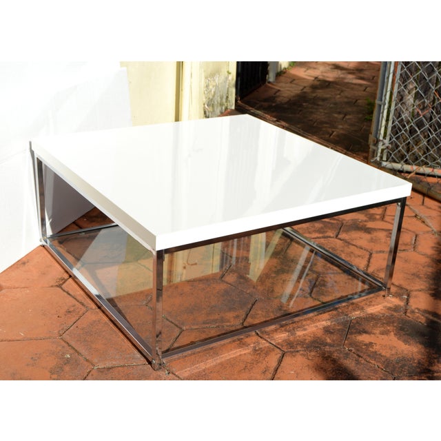 Early 21st Century Modern White Glossy Top Chrome Coffee Table With Tempered Glass Bottom Shelf For Sale - Image 5 of 18