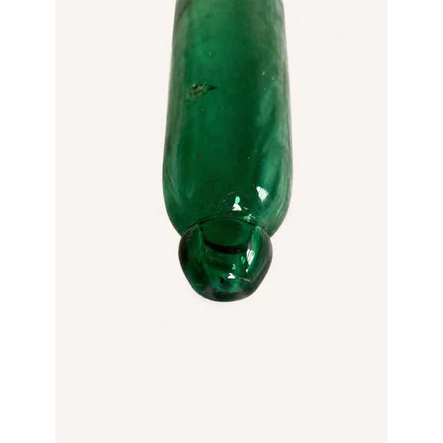 Late 19th Century Antique Emerald Green Blown Glass Rolling Pin Ice-Fill Type 15” Primitive Kitchen Decor For Sale - Image 5 of 6