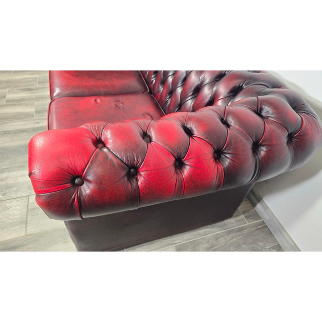 Leather Sofa in style of Chesterfield, 1980s For Sale - Image 4 of 16