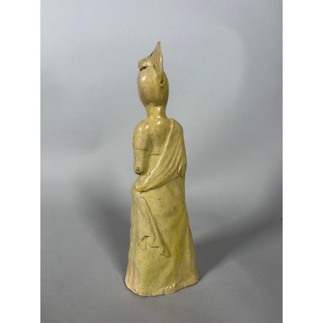 Asian Sculpture of a court lady, Sui dynasty (581-618), China, glazed terracotta For Sale - Image 3 of 6