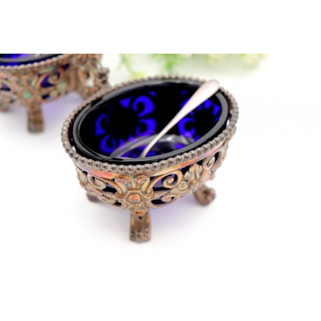 Pearlescent Silver Salt and Pepper Shakers with Cutouts, Set of 2 For Sale - Image 3 of 8