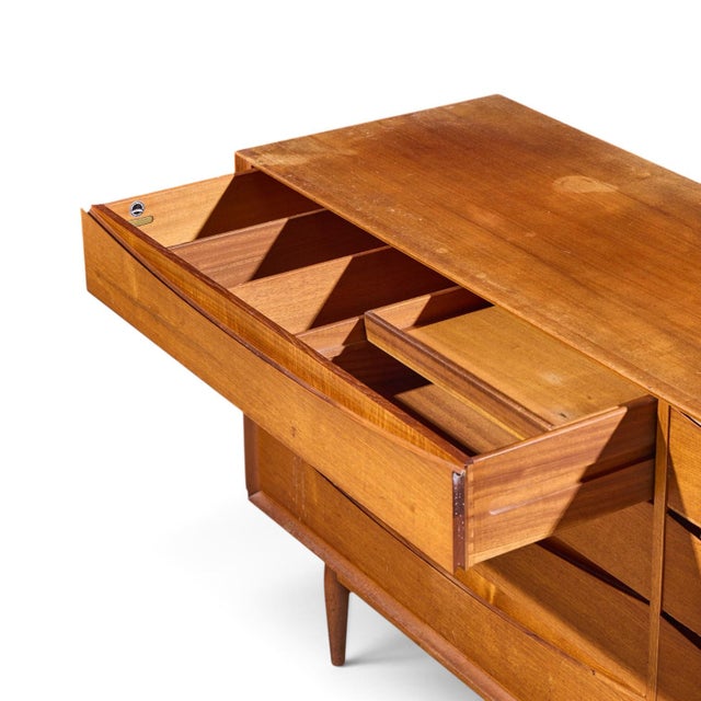 Arne Vodder for Sibast Triennale Mid Century Danish Teak 8 Drawer Dresser For Sale In Chicago - Image 6 of 9