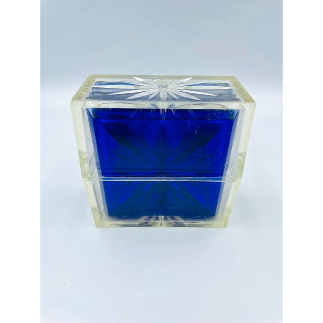 Mid 20th Century Mid-Century Lucite Set of 4 Coasters in Original Case For Sale In Los Angeles - Image 6 of 12