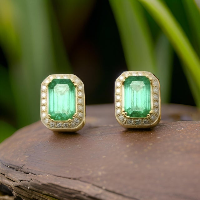 2010s Natural Emerald Diamond Stud Earrings 14k Y Gold 1.85 TCW Certified For Sale - Image 5 of 14