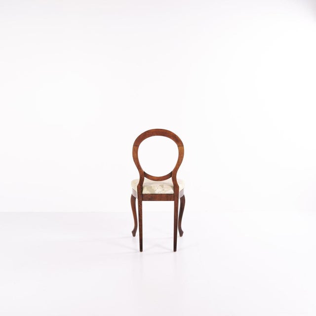 Rococo Style Salon Dining Chairs in Mahogany and Light Floral Fabric, Set of 4 For Sale - Image 4 of 15