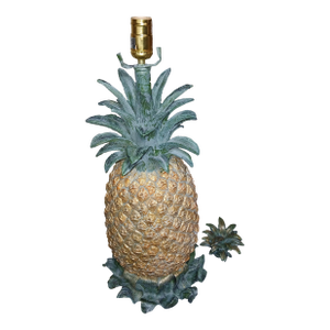 Vintage Hollywood Regency Pineapple Table Lamp
