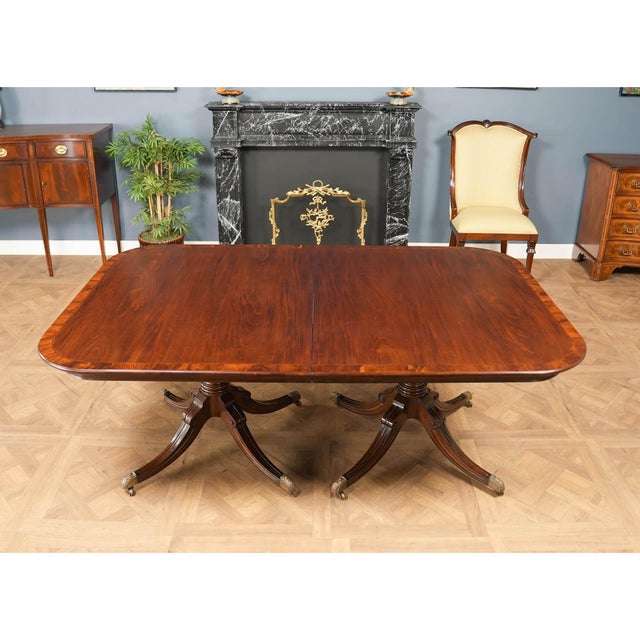 1990s Vintage Old Colony Furniture Mahogany Dining Table For Sale - Image 5 of 15