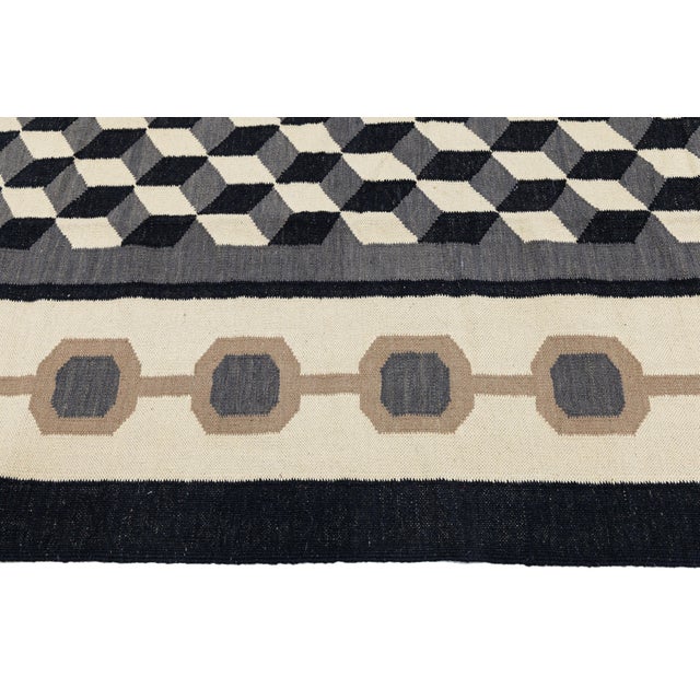 Contemporary Navajo Style Geometric Wool Area Rug – Optical Cubes in Charcoa For Sale In New York - Image 6 of 9