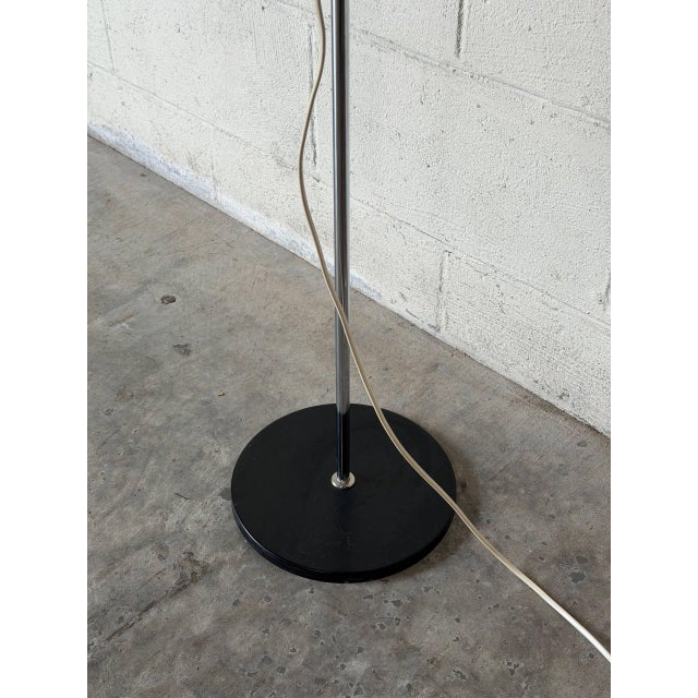 1950s Mid-Century Modern Metal Floor Lamp With Adjustable Dual Shades For Sale - Image 11 of 13