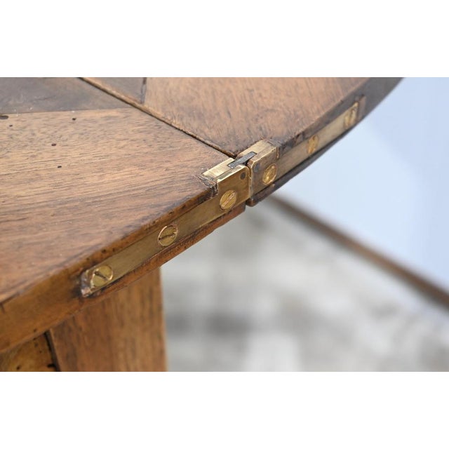 Antique Table in Walnut, 1810 For Sale - Image 12 of 18