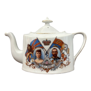 Early 20th Century English Porcelain Commemorative Coronation of George v and Mary Tea Pot