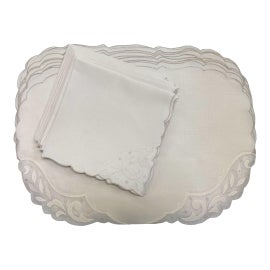 Example of Table Linens