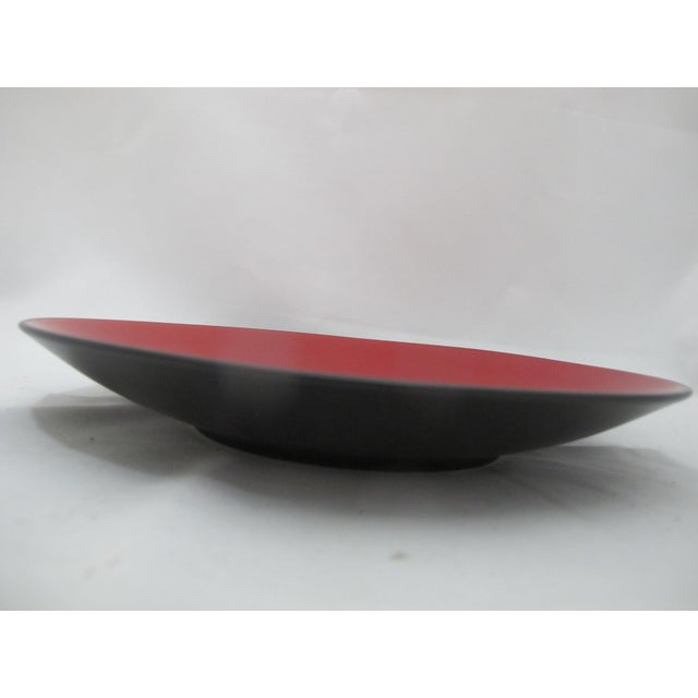 Gumps Late 20th Century Gumps Worldview Sleek Red & Black Pottery 11 1/4" Dinner Plate Set of 4 For Sale - Image 4 of 6