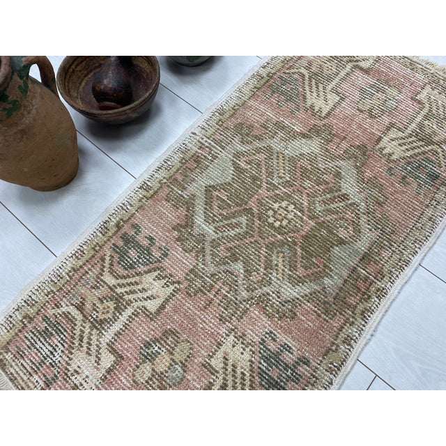 1950s Oushak Wool Anotolian Carpet For Sale - Image 5 of 5