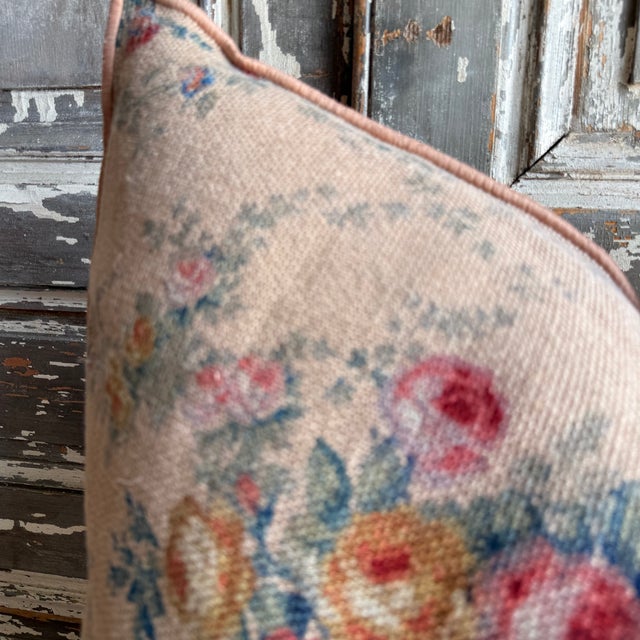 French French Linen Accent Case– Pompadour Nude For Sale - Image 3 of 5