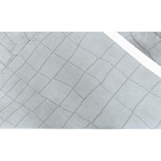 Gray Luxurious Silk Rug with Grey Crocodile Skin Design by Doris Leslie Blau For Sale - Image 8 of 8