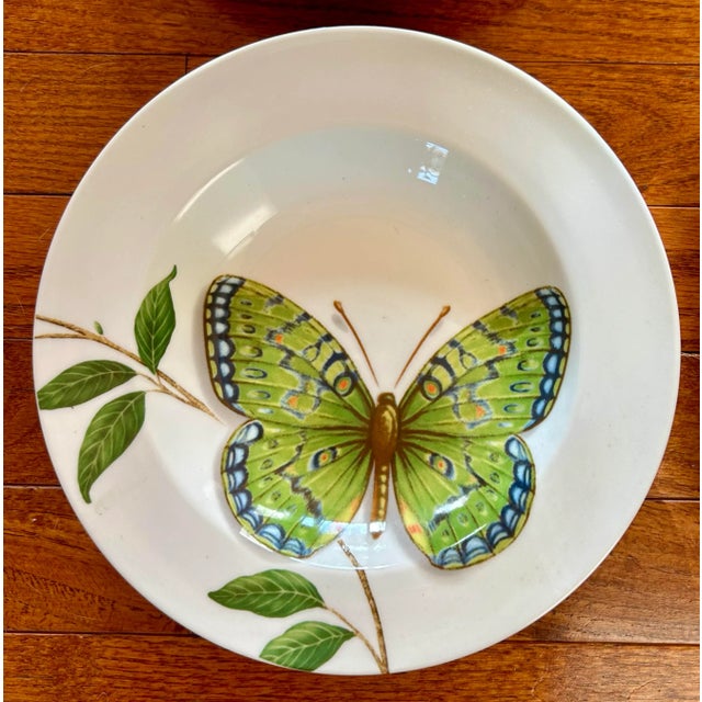Ceramic Set of 4 Butterfly Pattern Soup Bowls by Queen’s Porcelain For Sale - Image 7 of 7