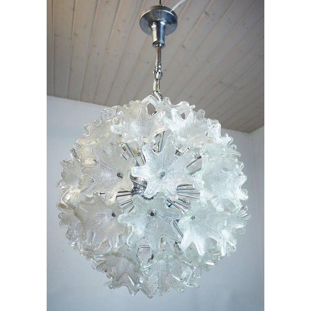 1960s Chandelier in Murano Glass & Chrome by Paolo Venini for Veart, Italy, 1960s For Sale - Image 5 of 8