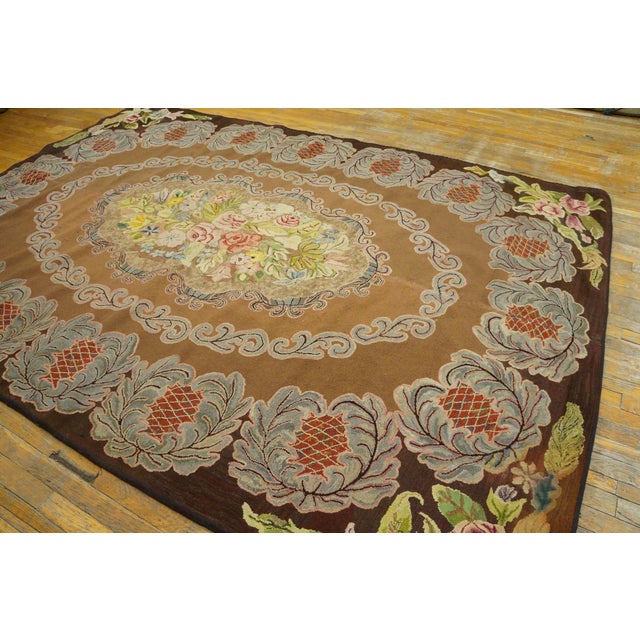 American 1930s Tan Camel Floral Medallion Antique American Hooked Rug 6'7" X 9'7" Handknotted Wool Carpet For Sale - Image 3 of 6